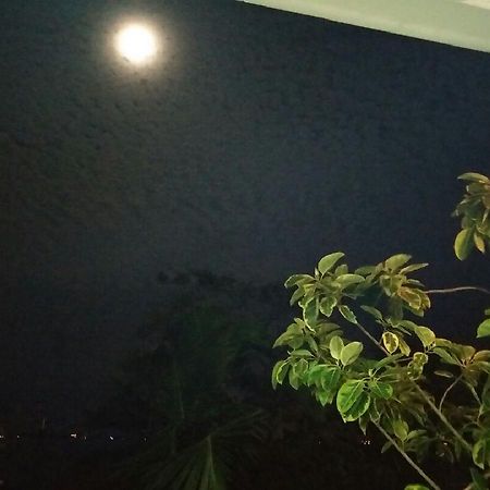 Negombo Holiday Home Екстериор снимка