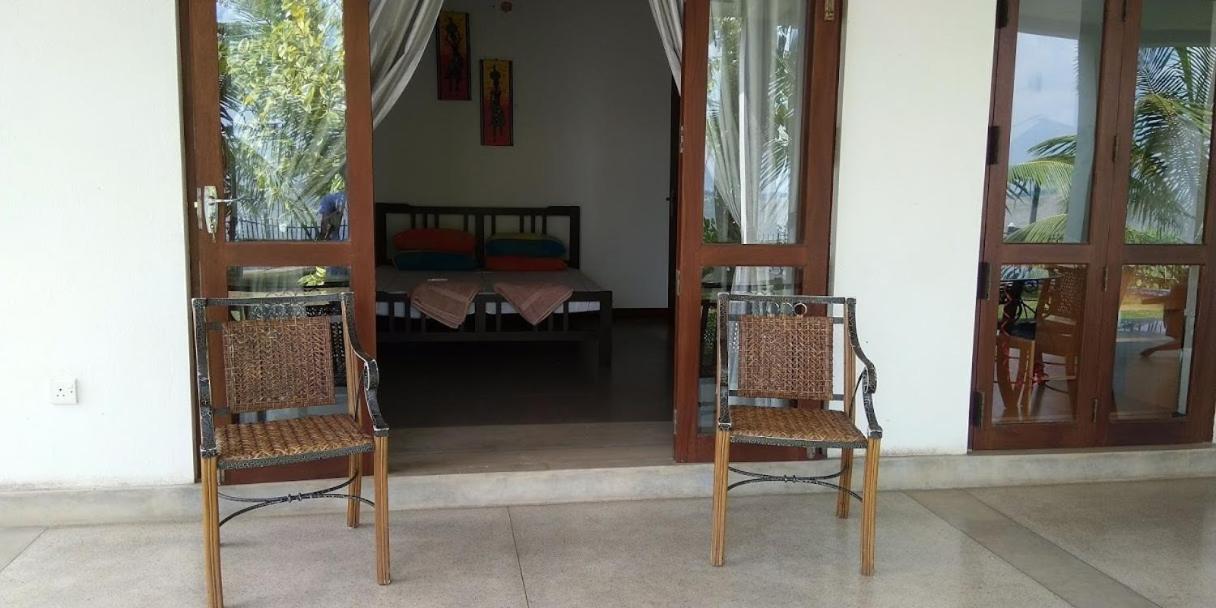 Negombo Holiday Home Екстериор снимка