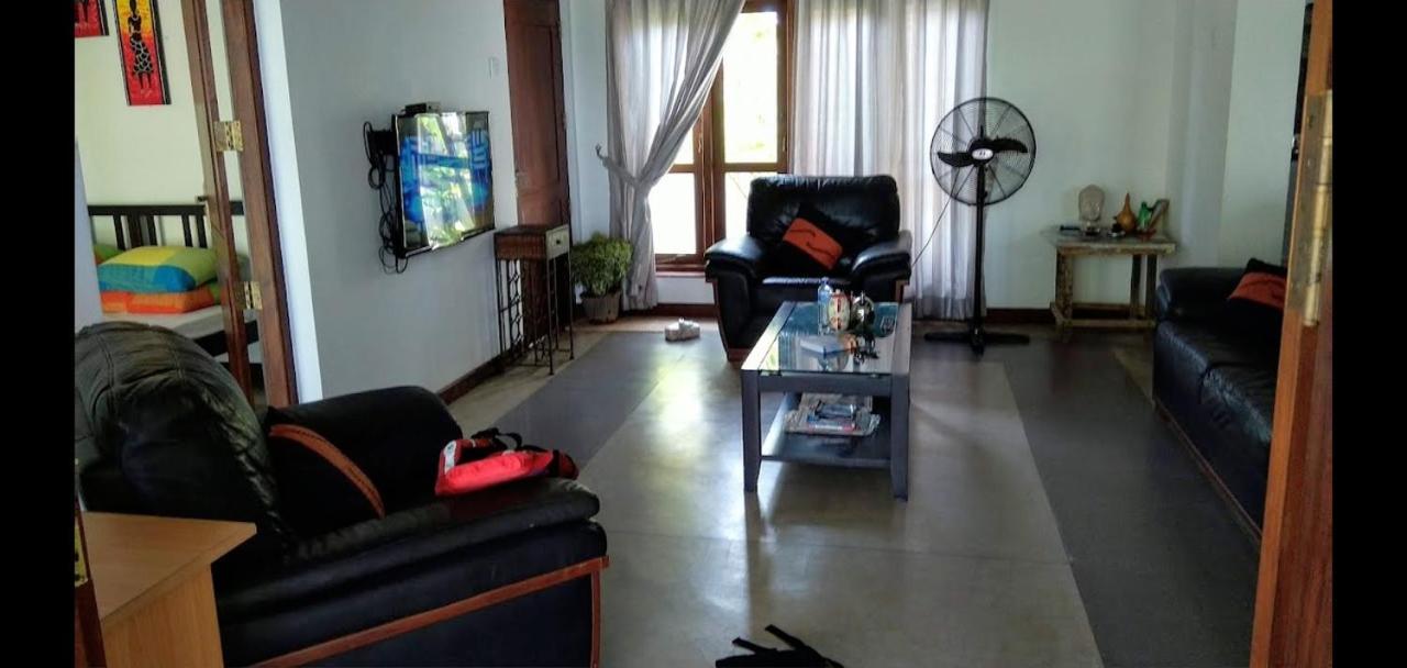 Negombo Holiday Home Екстериор снимка