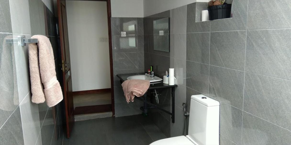 Negombo Holiday Home Екстериор снимка